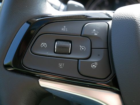 Used 2023 Buick Enclave Essence w/ Experience Buick Package image 26