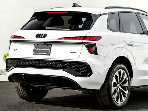 New 2026 Audi Q3 quattro 2.0T AWD/4WD image 9