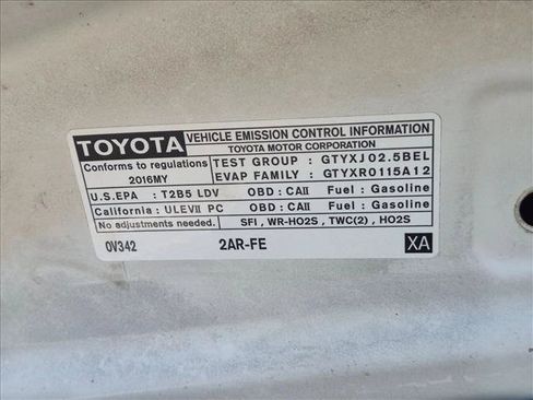 Used 2016 Toyota Camry SE FWD image 23