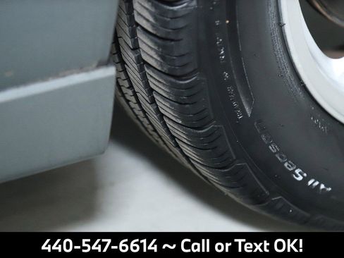 Used 2004 Chevrolet Monte Carlo SS w/ Preferred Equipment Group FWD image 38