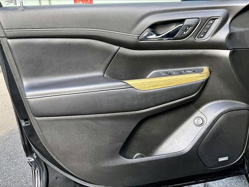 Used 2019 GMC Acadia Denali w/ Technology Package image 26