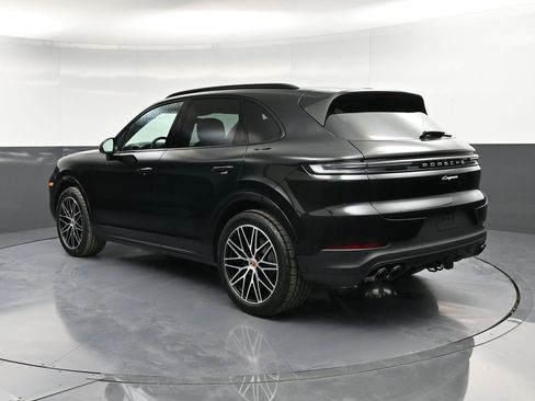 New 2026 Porsche Cayenne AWD/4WD image 3