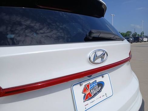 Used 2023 Hyundai Santa Fe SEL FWD image 12
