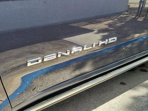 Used 2024 GMC Sierra 3500 Denali Ultimate image 6