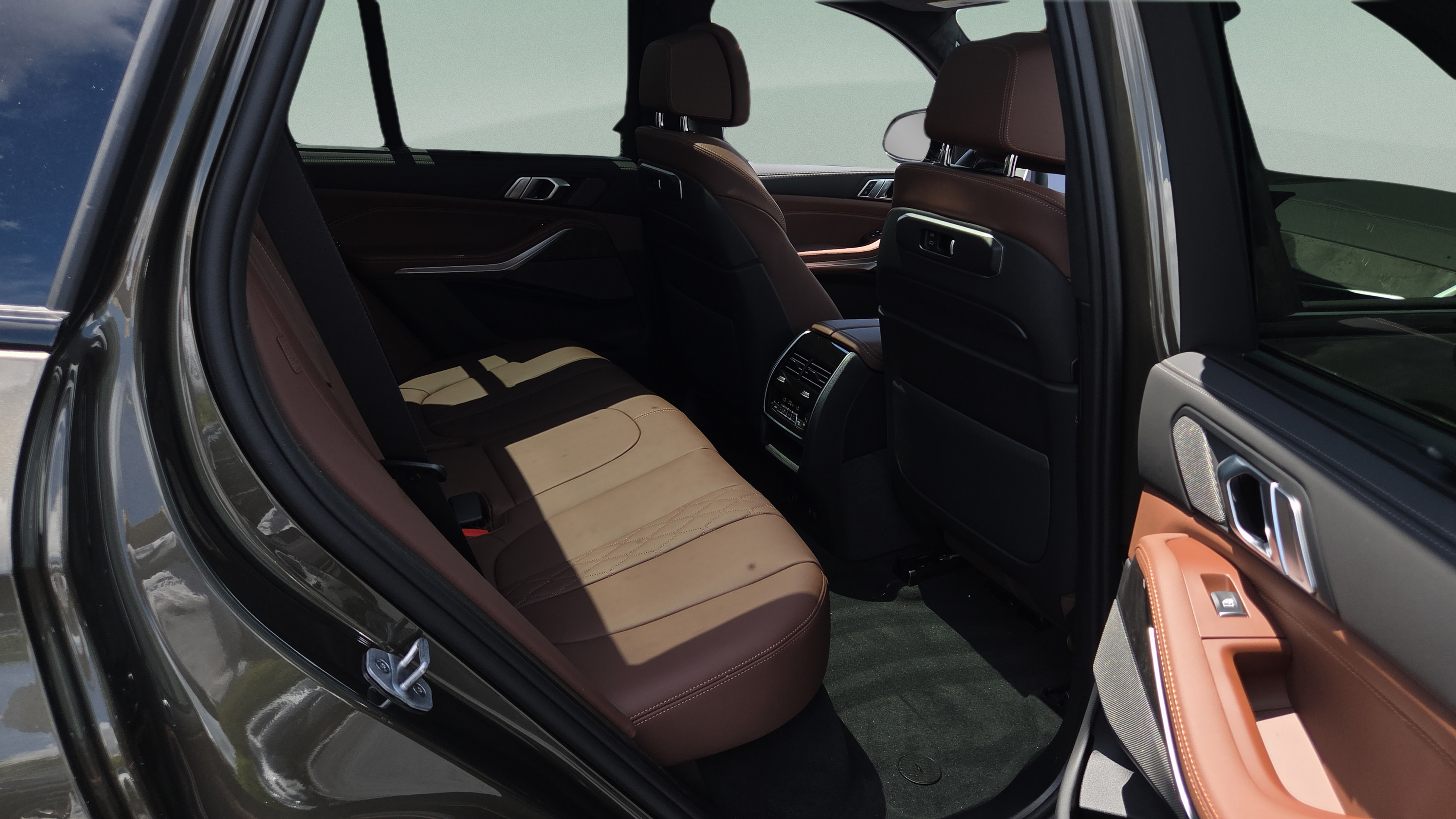 New 2026 BMW X5 M60i AWD/4WD image 15