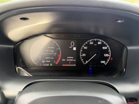 Certified 2023 Honda HR-V LX image 19