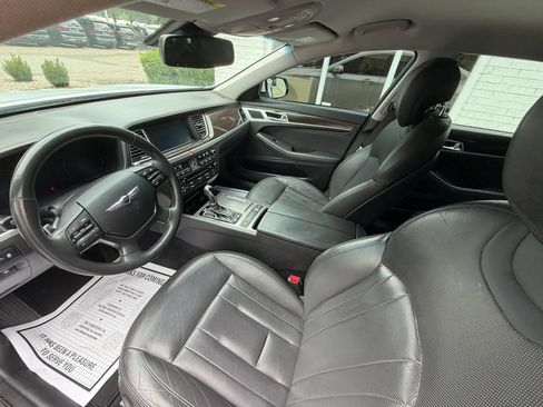 Used 2017 Genesis G80 3.8 RWD image 22