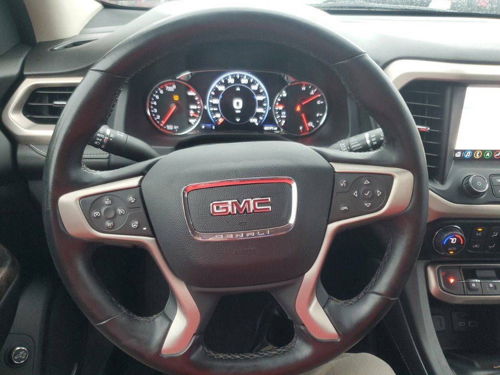 Used 2023 GMC Acadia Denali FWD image 26