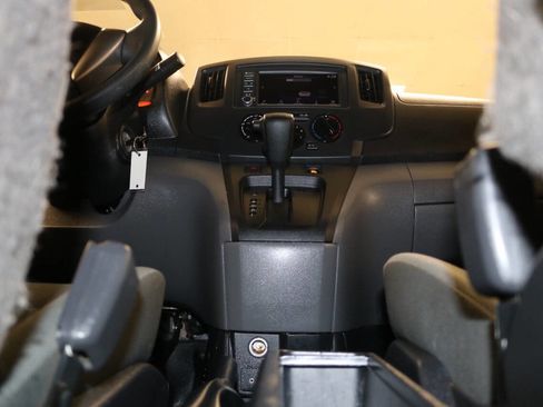 Used 2020 Nissan NV200 S w/ Back Door Glass Package image 46