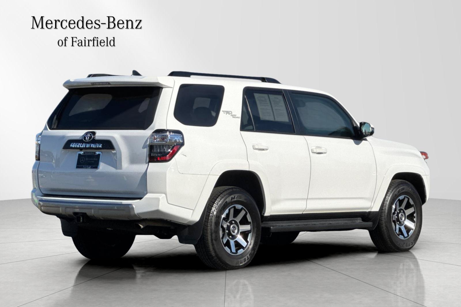 Used 2023 Toyota 4Runner TRD Off-Road Premium w/ Moonroof Package AWD/4WD image 2