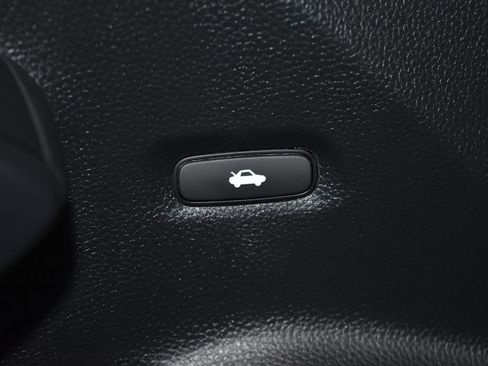 Used 2025 Honda Civic LX image 6