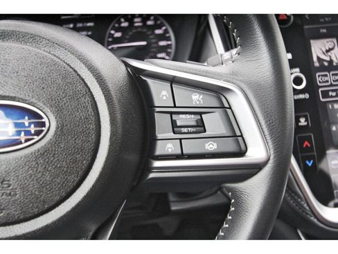 Certified 2025 Subaru Outback Premium AWD/4WD image 12