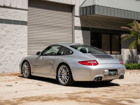 Used 2009 Porsche 911 Carrera S RWD image 5