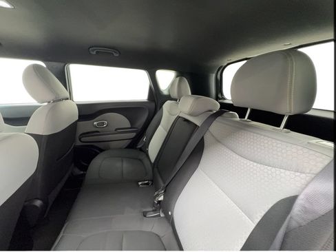 Used 2014 Kia Soul + w/ UVO w/Eservices Package FWD image 23