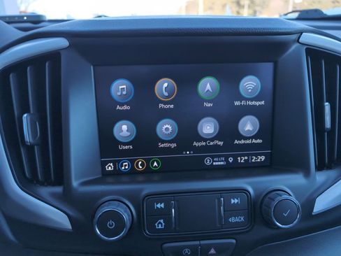 Used 2024 GMC Terrain SLT w/ Infotainment Package II image 24