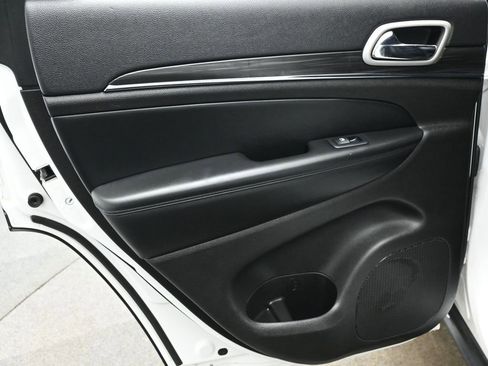 Used 2021 Jeep Grand Cherokee Limited w/ Premium Lighting Group image 14