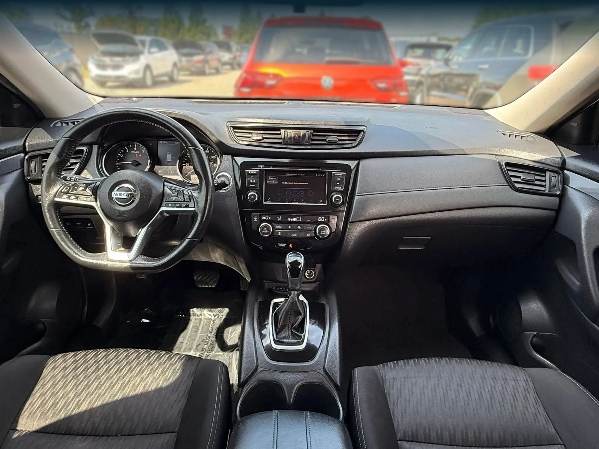 Used 2019 Nissan Rogue SV FWD image 3