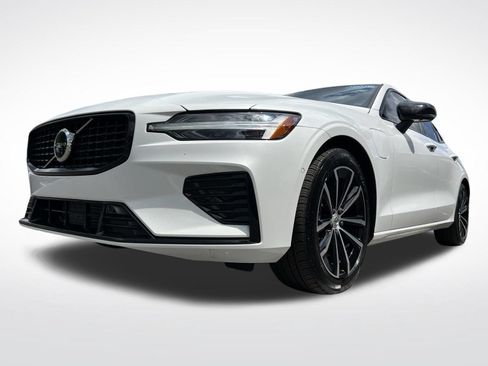 Used 2023 Volvo S60 T8 Plus AWD/4WD image 64