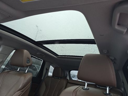 Used 2023 Acura MDX SH-AWD w/ Technology Package image 7