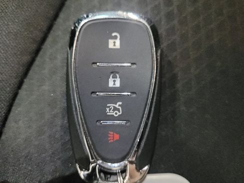 Used 2018 Chevrolet Malibu LT FWD image 32