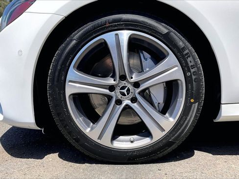 Used 2020 Mercedes-Benz E 350 Sedan w/ Parking Assistance Package image 9