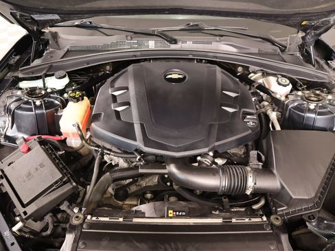 Used 2023 Chevrolet Camaro LT image 15