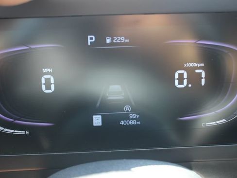 Used 2024 Kia Sportage LX AWD/4WD image 16