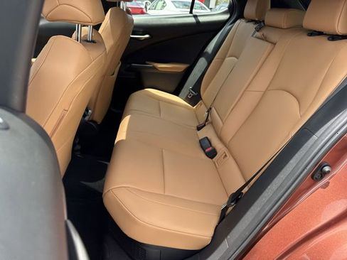 Certified 2025 Lexus UX 300h FWD w/ Accessory Package (Z1) image 23