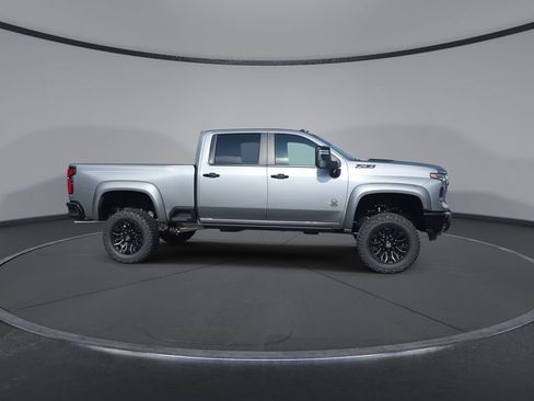 New 2026 Chevrolet Silverado 2500 LT w/ Trail Boss Package AWD/4WD image 9