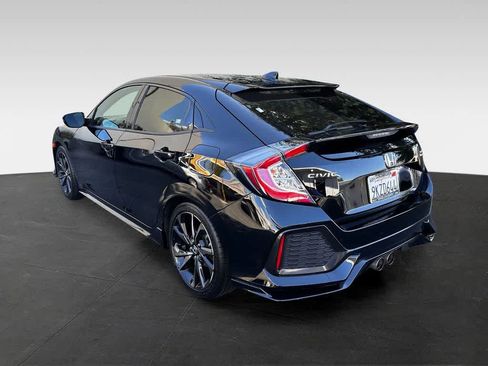 Used 2017 Honda Civic Sport Touring image 5