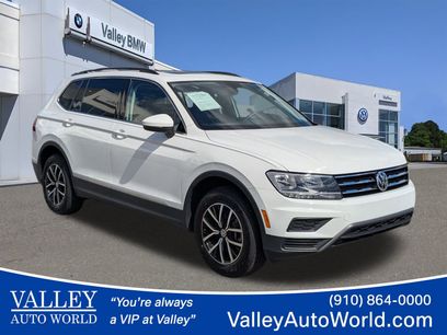 Used 2021 Volkswagen Tiguan SE w/ Panoramic Sunroof Package