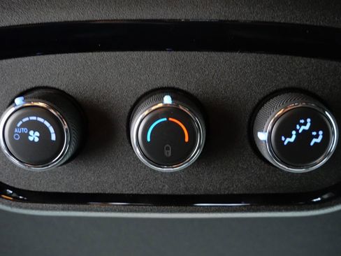 Used 2022 Dodge Durango GT image 26