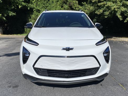 Used 2023 Chevrolet Bolt EUV Premier FWD image 3