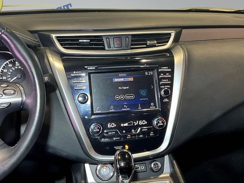 Used 2023 Nissan Murano SV AWD/4WD image 10