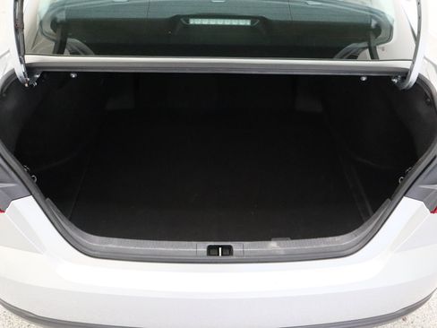 Used 2025 Toyota Camry LE FWD image 31