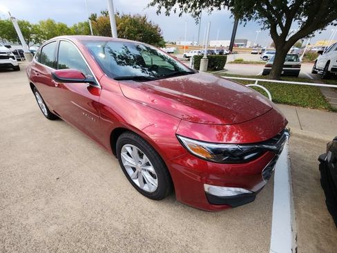 Used 2025 Chevrolet Malibu LT FWD image 11
