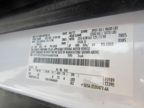 Used 2015 Ford Transit 150 130 Low Roof RWD image 31