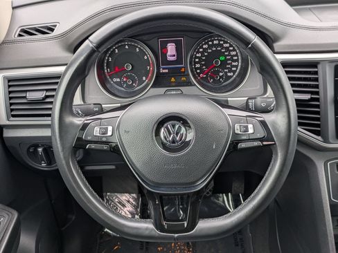 Used 2019 Volkswagen Atlas SE w/ Panoramic Sunroof Package AWD/4WD image 17