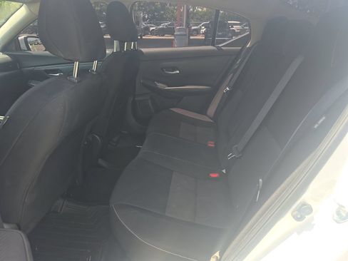 Used 2022 Nissan Sentra SV w/ All-Weather Package FWD image 11