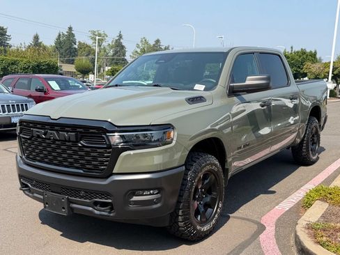 Used 2026 RAM 1500 Warlock AWD/4WD image 4