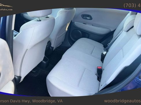 Used 2017 Honda HR-V LX image 14