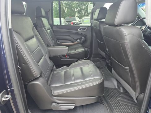 Used 2019 GMC Yukon XL Denali w/ Denali Ultimate Package AWD/4WD image 30