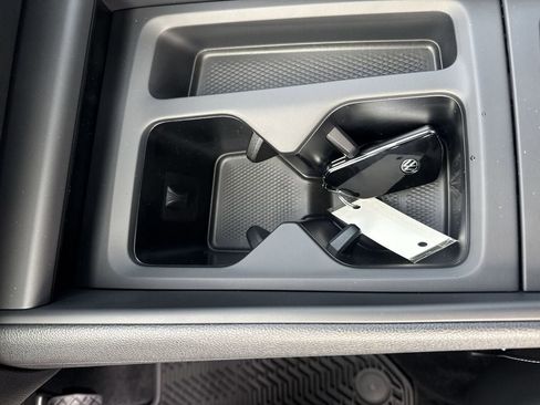 New 2026 Volkswagen Tiguan SE AWD/4WD image 35