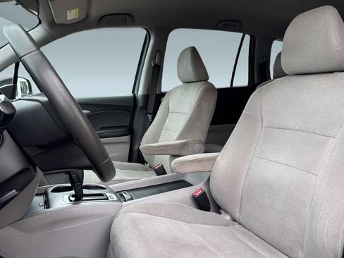 Used 2019 Honda Pilot EX image 5