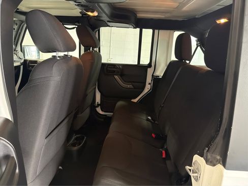 Used 2016 Jeep Wrangler Unlimited Sport w/ Quick Order Package 24S AWD/4WD image 10