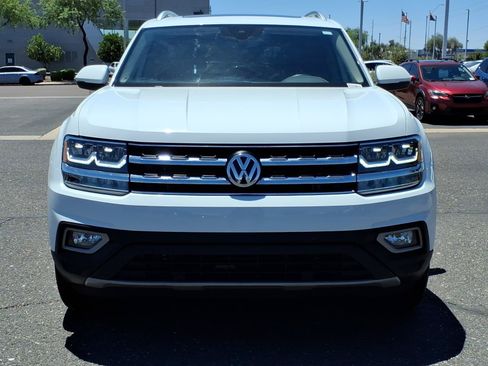 Used 2019 Volkswagen Atlas SEL FWD image 2