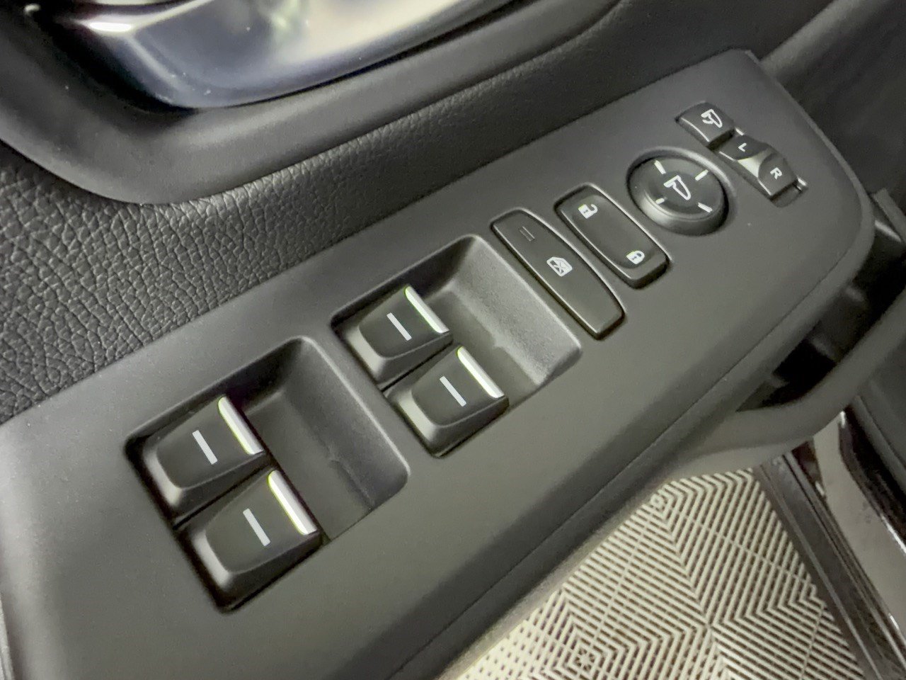 New 2026 Honda Pilot Black Edition image 15