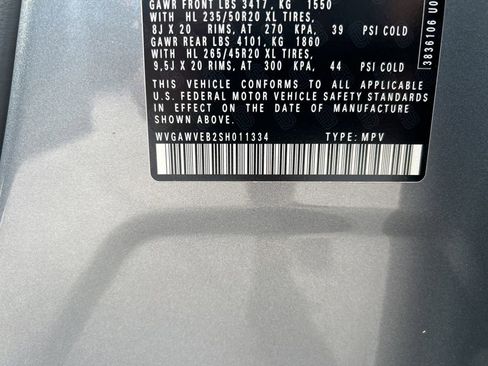 New 2025 Volkswagen ID. Buzz Pro S image 50