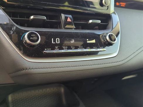 Used 2022 Toyota Corolla SE FWD image 20