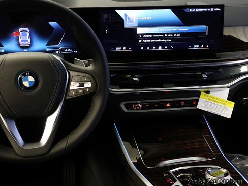 New 2026 BMW X5 xDrive50e w/ Executive Package image 17